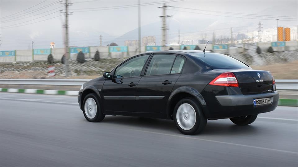 تجربه رانندگی با رنو مگان 2 لیتری اتوماتیک